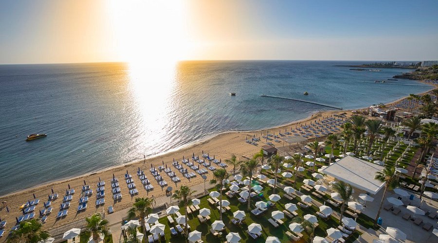 Constantinos the Great Beach 5* Кипр — фото 1
