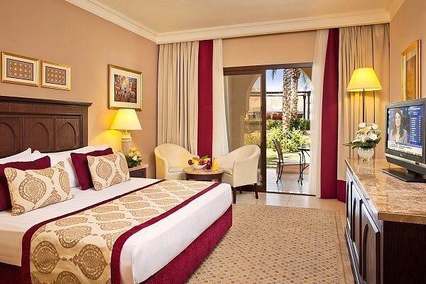 Miramar Al Aqah Beach Resort 5* — фото 1